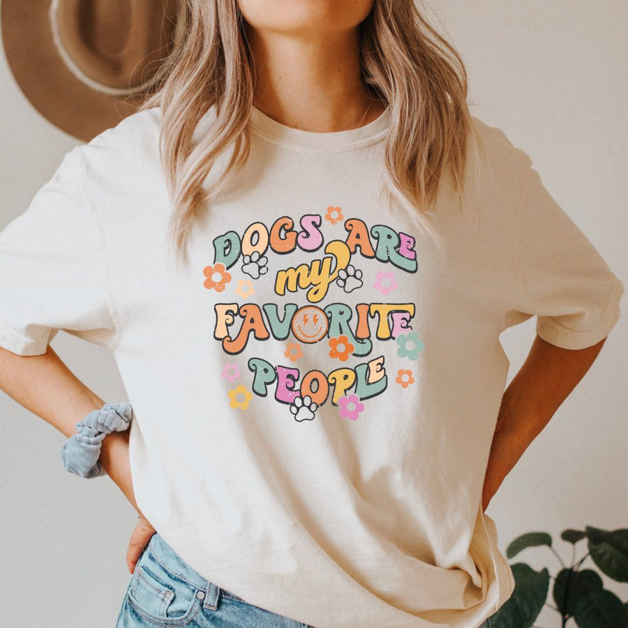Dogs Are My Favorite People T-shirt
