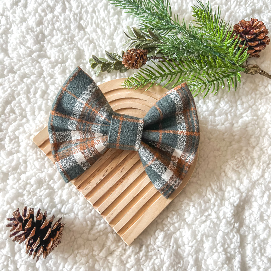 Evergreen Spice Flannel Bow Tie